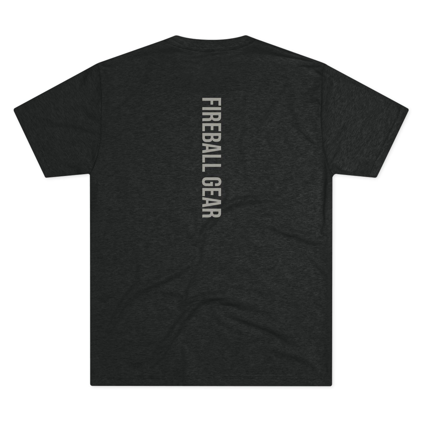 Fireball Gear - Camiseta unisex de mezcla triple gris y blanca con llamas y engranajes centrados